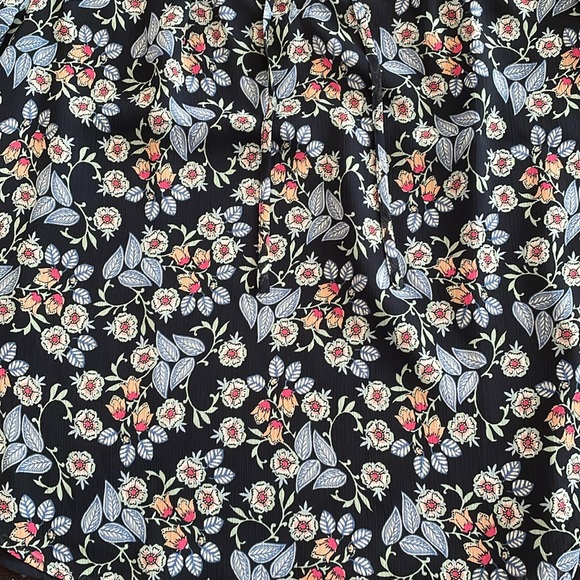 Loft top - Picture 2 of 4